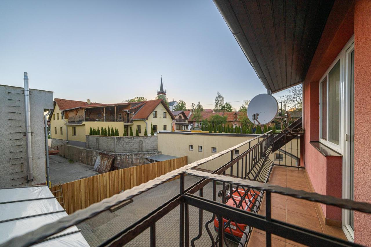 Penzion & Bar Natali Spissky Stvrtok Exterior photo