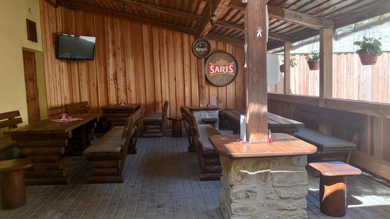 Penzion & Bar Natali Spissky Stvrtok Exterior photo